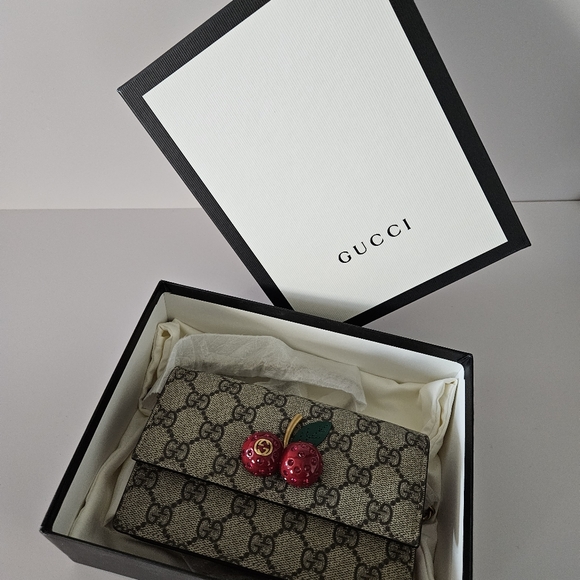 GG SUPREME MINI BAG WITH CHERRIES - NWT - Picture 4 of 16